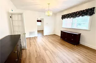 215 Clifton St, Eden, NC 27288 - Photo 12