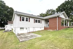 215 Clifton St, Eden, NC 27288 - Photo 20
