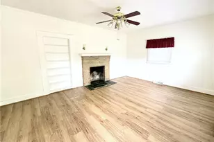 215 Clifton St, Eden, NC 27288 - Photo 6