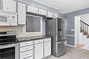 3138 Burke Mill Ct, Winston-Salem, NC 27103 - Photo 8