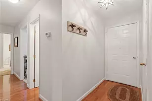 7706 Moutline Ct, Greensboro, NC 27409 - Photo 4