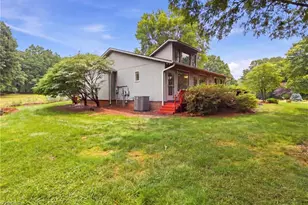 7706 Moutline Ct, Greensboro, NC 27409 - Photo 32