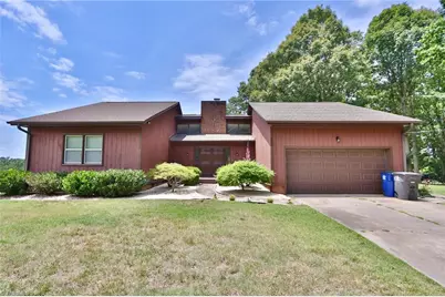 4220 Mae Len Drive, Winston-Salem, NC 27107 - Photo 10