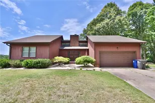 4220 Mae-Len Dr, Winston-Salem, NC 27107 - Photo 10