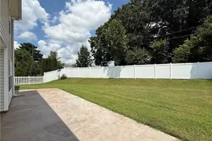 2403 Mid Salem Dr, Winston-Salem, NC 27103 - Photo 18