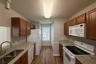 2403 Mid Salem Dr, Winston-Salem, NC 27103 - Photo 6