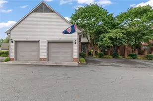 659 Croston Dr, Winston-Salem, NC 27104 - Photo 2