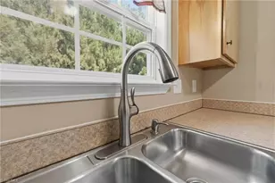 3433 Tinley Park Dr, Winston-Salem, NC 27107 - Photo 14