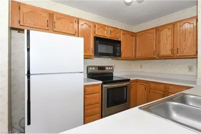 5008 Lawndale Drive #A, Greensboro, NC 27455 - Photo 12