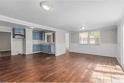 4328 Stokesdale Avenue, Winston-Salem, NC 27101 - Photo 12