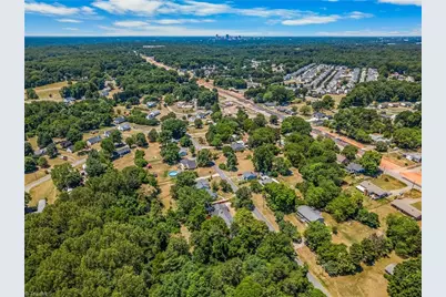 4328 Stokesdale Avenue, Winston-Salem, NC 27101 - Photo 34