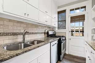 828 N Elm St, Greensboro, NC 27401 - Photo 20