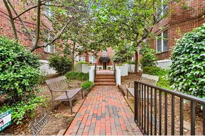 828 N Elm Street #E4, Greensboro, NC 27401 - Photo 24