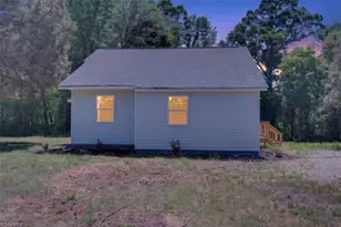 200 Eufola Rd, Statesville, NC 28677 - Photo 2