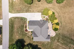 8510 Point Oak Dr, Colfax, NC 27235 - Photo 32