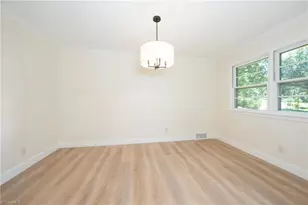 2960 Ormond Dr, Winston-Salem, NC 27106 - Photo 10