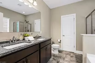 2504 Steep Oak Ct, High Point, NC 27265 - Photo 22