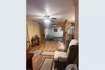 417 Clark Avenue, Greensboro, NC 27406 - Photo 2