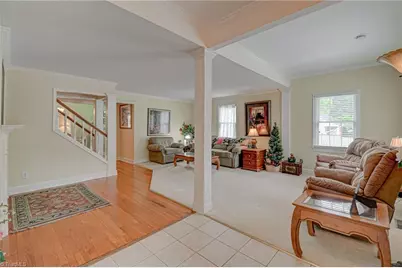2304 Lyndhurst Avenue, Winston-Salem, NC 27103 - Photo 6