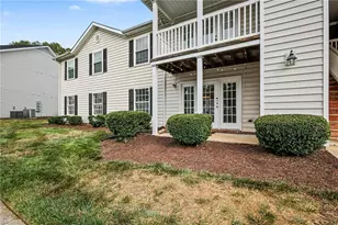 7137 W Friendly Ave, Greensboro, NC 27410 - Photo 28