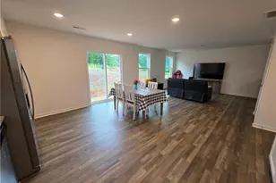 114 Somerton Ln, Lexington, NC 27295 - Photo 4
