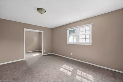 2601 Rosemary Drive, Winston-Salem, NC 27105 - Photo 8
