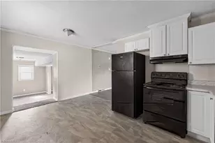 2601 Rosemary Dr, Winston-Salem, NC 27105 - Photo 16