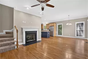 2 Park Village Ct, Greensboro, NC 27455 - Photo 8