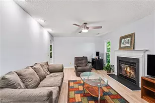 2371 Oakton Dr, Clemmons, NC 27012 - Photo 8