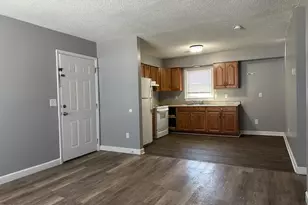 1613 Mcpherson St, Greensboro, NC 27405 - Photo 4