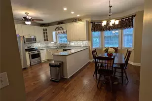 1702 Lakeland Point, High Point, NC 27265 - Photo 8