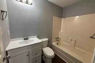 517 Market St, Graham, NC 27253 - Photo 6