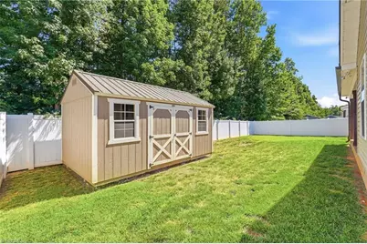 109 Brooke Ridge Drive, Thomasville, NC 27360 - Photo 44