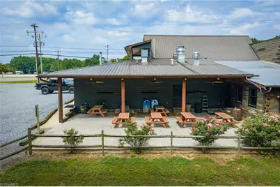 2000 Bridge Street, Elkin, NC 28621 - Photo 8