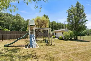 8140 Spring Hollow Ct, Belews Creek, NC 27009 - Photo 36