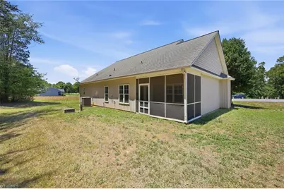 2100 Waterford Pointe Road, Lexington, NC 27292 - Photo 32