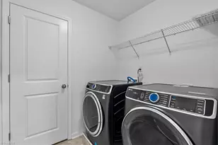 221 Latrobe Ln, Greensboro, NC 27455 - Photo 28