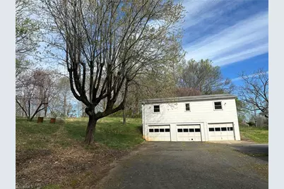 3716 Statesville Road, North Wilkesboro, NC 28659 - Photo 20