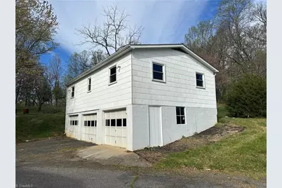 3716 Statesville Road, North Wilkesboro, NC 28659 - Photo 2