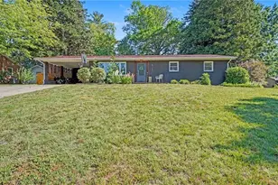 4131 Gracemont Dr, Winston-Salem, NC 27106 - Photo 2