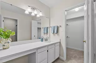 1 Brownstone Ln, Greensboro, NC 27410 - Photo 20