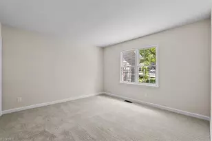 1 Brownstone Ln, Greensboro, NC 27410 - Photo 22