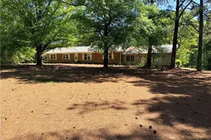 2727 Kivett Dr, Greensboro, NC 27407 - Photo 1
