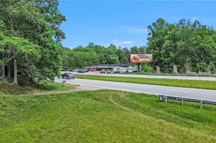 5622 W US Hwy 421, Wilkesboro, NC 28697 - Photo 2