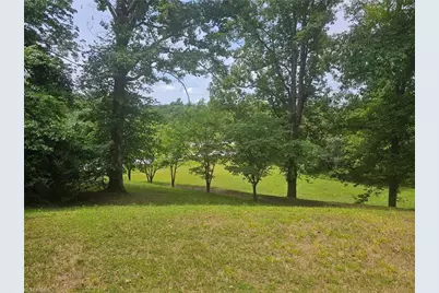 5622 W US Highway 421, Wilkesboro, NC 28697 - Photo 8
