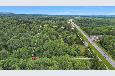 5622 W US Highway 421, Wilkesboro, NC 28697 - Photo 6