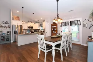 285 Washburn Rd, Madison, NC 27025 - Photo 4