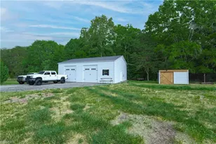 285 Washburn Rd, Madison, NC 27025 - Photo 24