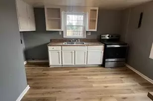 401 Joyner St, Gibsonville, NC 27249 - Photo 4