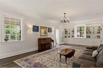 419 N Stratford Road, Winston-Salem, NC 27104 - Photo 6